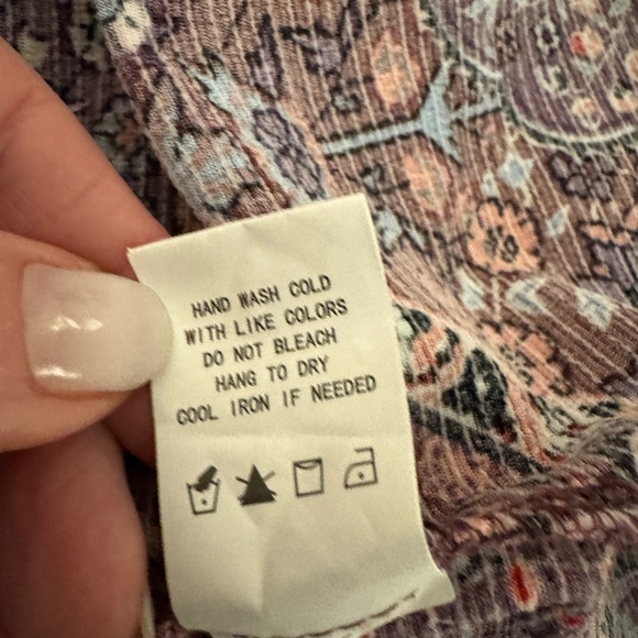 Melloday Floral Long Sleeve V-Neck Top Medium, stretchy purples size M - Picture 7 of 9